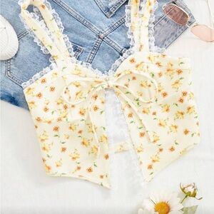 Floral Lace Trim Crop Top